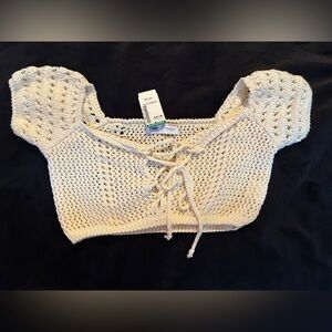 Twix by Simons Crocheted Crop Top XS-S, Cream, Boho Chic. Trendy. NWT.